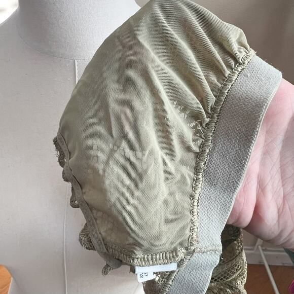 Aerie Green Lace Unlined Triangle Bralette Small Strappy No Padding Lace Bra - Picture 5 of 5